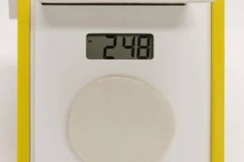 Objet d'art - Horloge murale