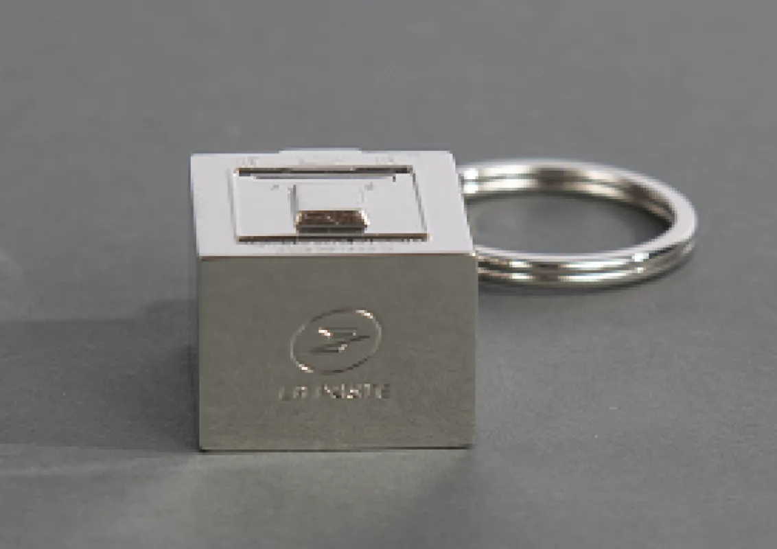 Vue 3 – Porte clefs boîte aux lettres 1950