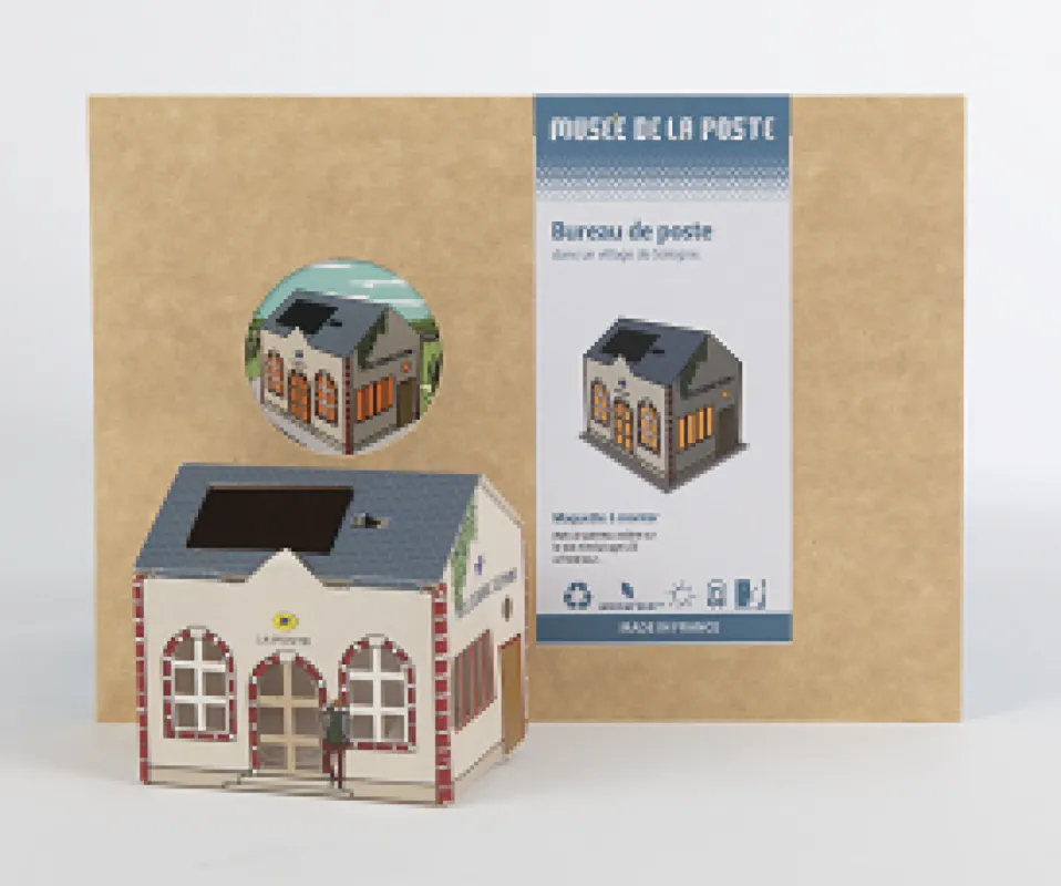 Vue 1 – Veilleuse solaire Bureau de poste rural