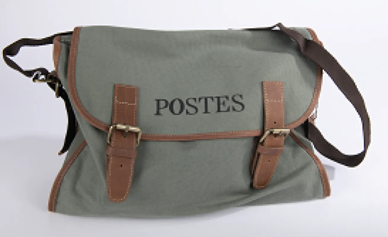 Vue 1 – Besace grand modèle kaki